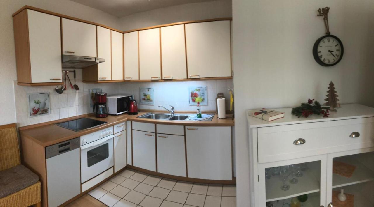 Fewo Strandstrasse - Fuehrt Auf Die Schoene Ostsee-Seebruecke Kuehlungsborn Exterior foto